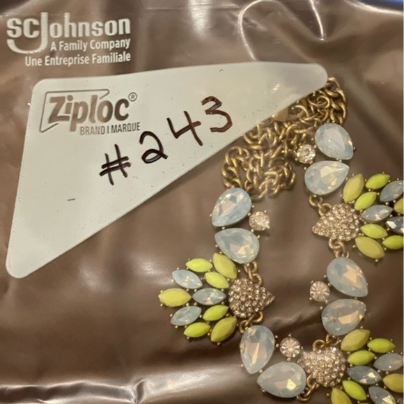 J. Crew Floral Yellow Multi Stone Statement Gold Tone Rhinestones # 243 - Picture 9 of 9